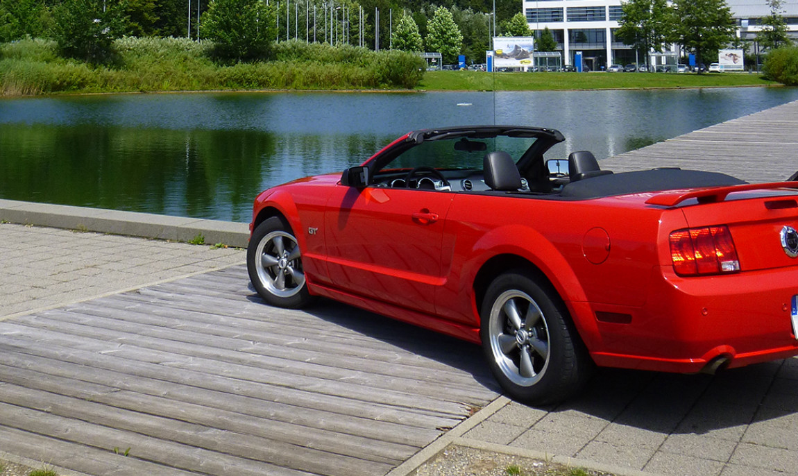 assets/images/activities/1-tag-ford-mustang-gt-cabrio-selber-fahren-in-langenau-raum-ulm/1280_0002_P1010045-1150x686x90.jpg