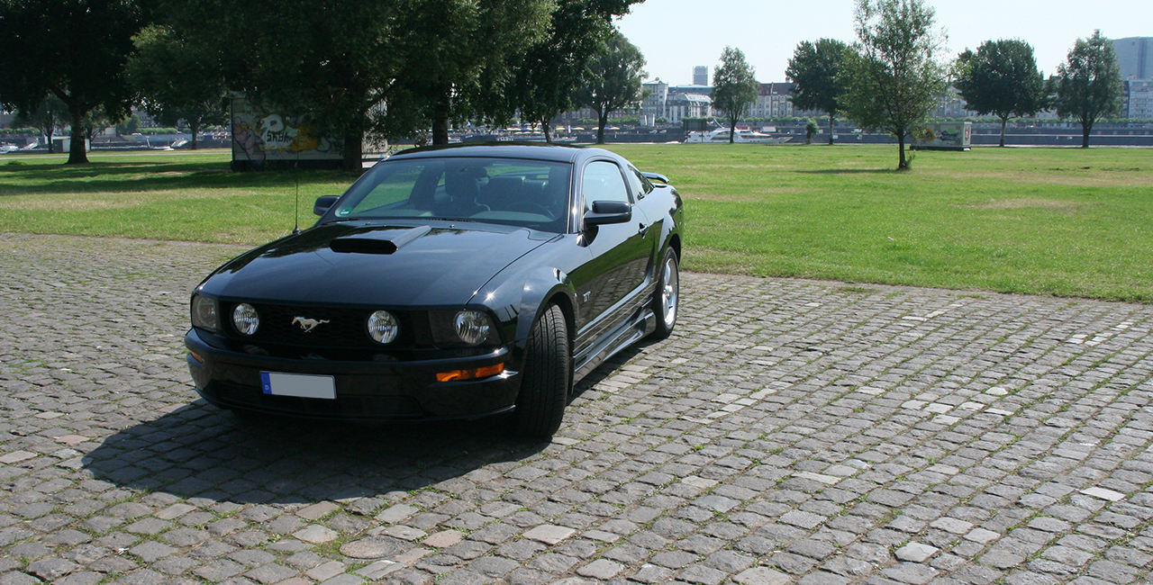 12 Std. Mustang GT V8 selber fahren in Düsseldorf, NRW 12 Std. Mustang GT V8 selber fahren in Düsseldorf, NRW
