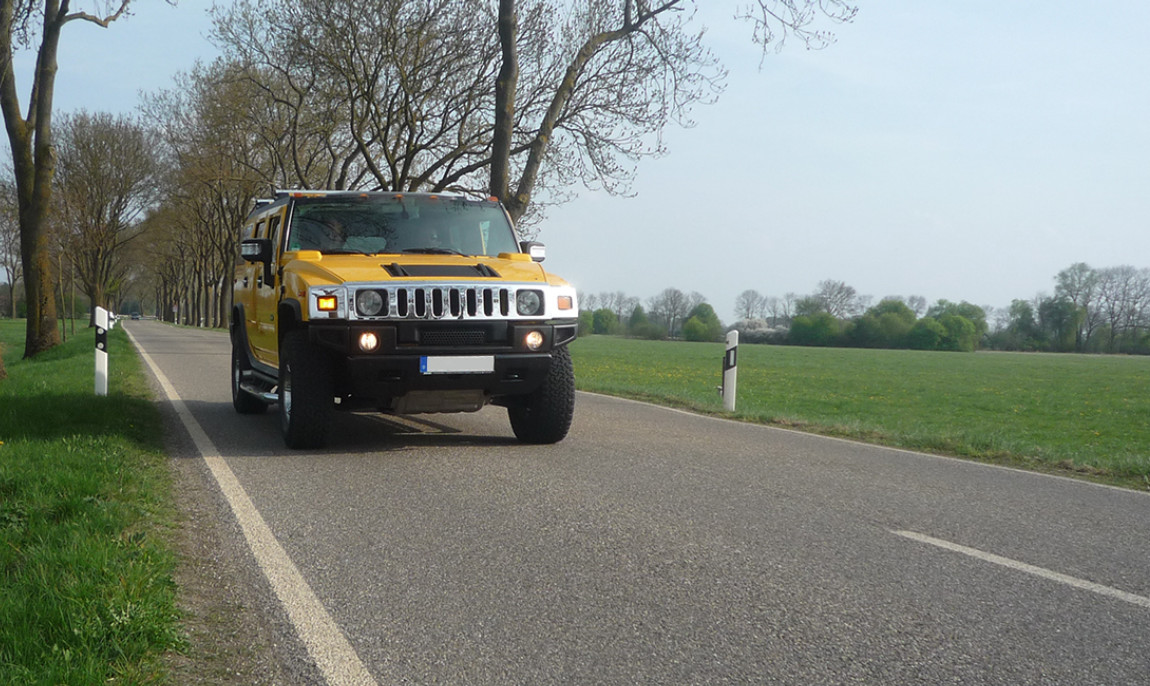 assets/images/activities/24-std-hummer-h2-onroad-selber-fahren-in-langenau-raum-ulm/1280_0003_P1010630-1150x686x90.jpg
