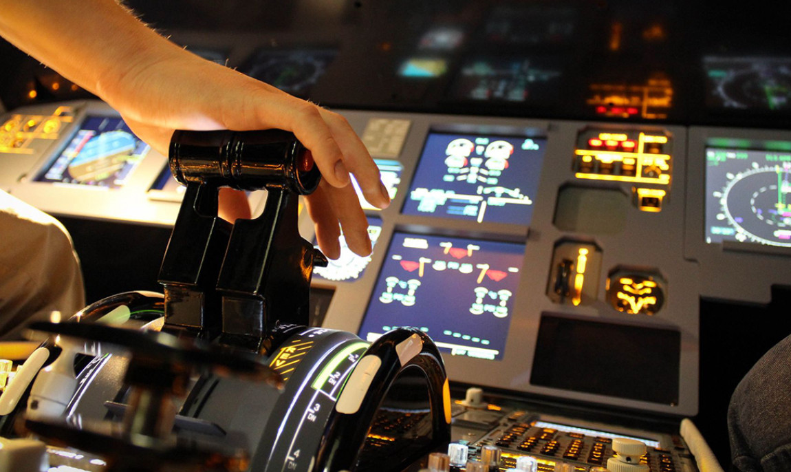 assets/images/activities/60-min-flugsimulator-boeing-737-single-flight-am-flughafen-frankfurt-hessen/1280_0004_SIM%2011-1150x686x90.jpg
