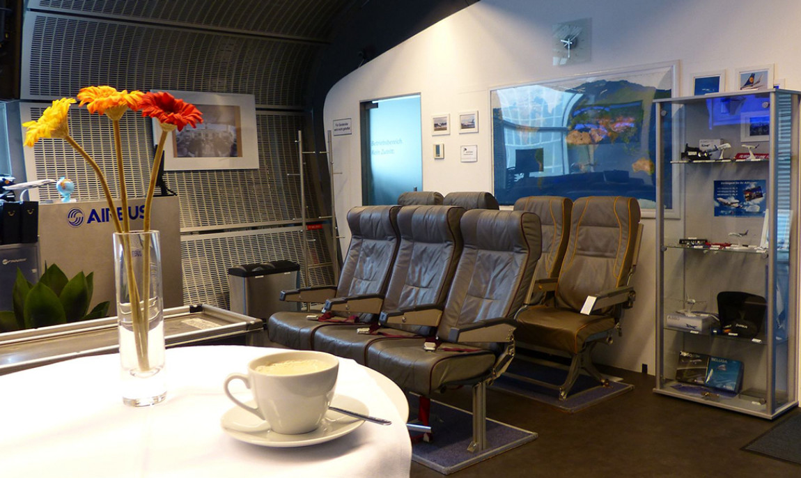 assets/images/activities/60-min-flugsimulator-virtual-reality-am-flughafen-frankfurt-hessen/1280_0000_SIM%2017-1150x686x90.jpg