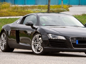 60 Minuten Audi R8 selber fahren in München - Erlebnisgeschenke