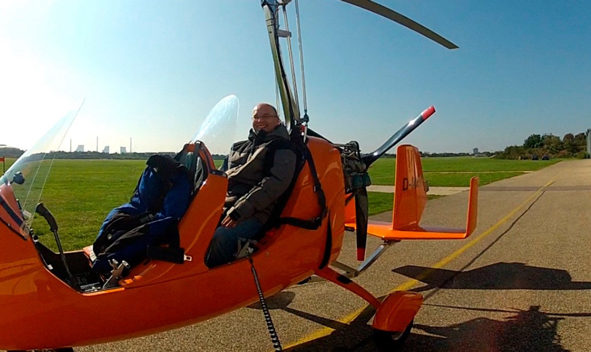 assets/images/activities/75-min-tragschrauber-rundflug-mannheim/1280_0004_Goran1-1150x686x90.jpg