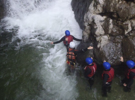 assets/images/activities/abtenau-canyoning-tour/1280_0013_Canyoning%20Almbach1-270x200x90.jpg