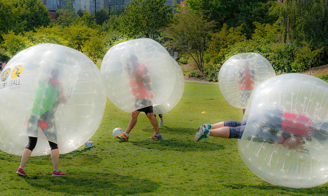 assets/images/activities/bad-toelz-bubble-soccer/1280_0000_EE-Bubble%20Soccer%204-1150x686x90.jpg