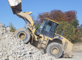assets/images/activities/bagger-radlader-und-dumper-fahren-in-knuellwald-remsfeld-hessen/1280_0003_100_1072-270x200x90.jpg
