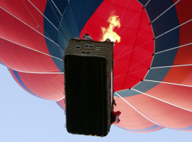 assets/images/activities/ballonfahren-metzingen/1280_0002_Fotolia_3545319_Subscription_XL-270x200x90.jpg