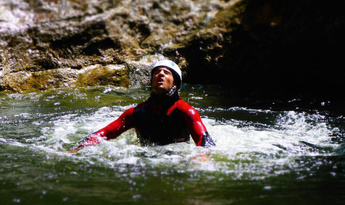 assets/images/activities/baumgarten-canyoning-tour/Canyoning_bayern_Outdoor%20Center%20Baumgarten_einsteiger-1150x686x90.jpg