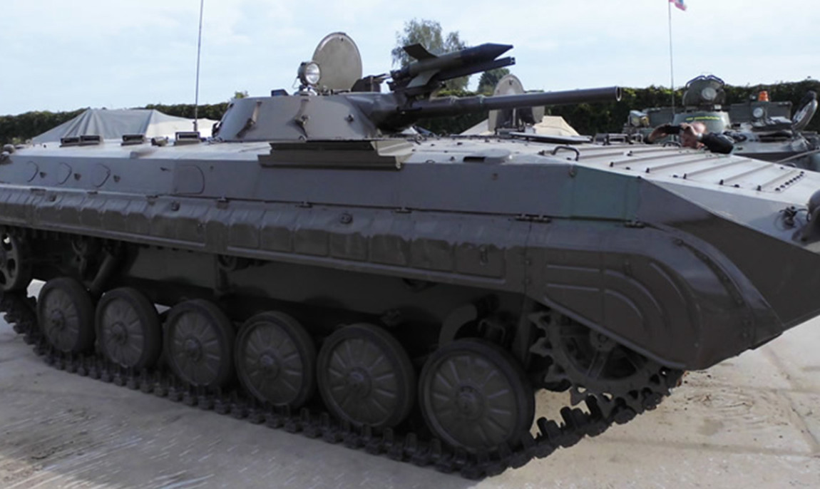 assets/images/activities/beifahrer-im-bmp-schuetzenpanzer-speedfahrt-in-steinhoefel/1280_0001_bmp_13_800-1150x686x90.jpg