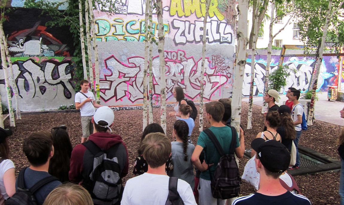 assets/images/activities/berlin-friedrichshain-4-std-graffiti-workshop-mit-graffiti-tour/wie-gra-9-1150x686x90.jpg