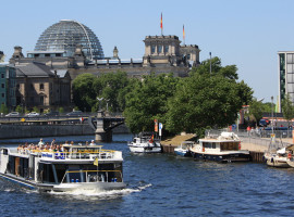 assets/images/activities/berlin-schnitzel-jagd/1280_0003_Reichstag_1-270x200x90.jpg