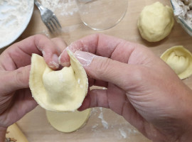 assets/images/activities/berlin-wedding-4-std-pasta-kochkurs-vegetarisch/pas-pas-28-270x200x90.jpg