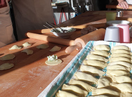 assets/images/activities/berlin-wedding-4-std-pasta-kochkurs-vegetarisch/pas-pas-31-270x200x90.jpg