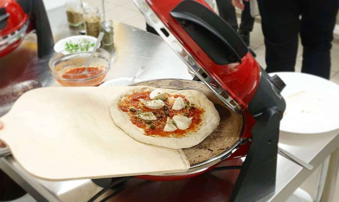 assets/images/activities/berlin-wedding-5-std-pizza-kochkurs/pas-piz-5-1150x686x90.jpg