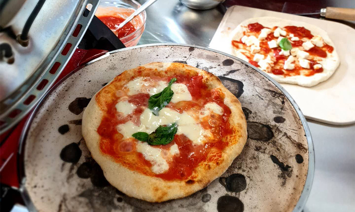 assets/images/activities/berlin-wedding-5-std-pizza-kochkurs/pas-piz-9-1150x686x90.jpg