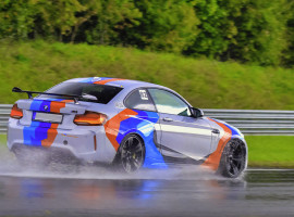assets/images/activities/bilster-berg-4-runden-bmw-m2-selber-fahren-und-3-runden-renntaxi/bmw-m2-3-270x200x90.jpg