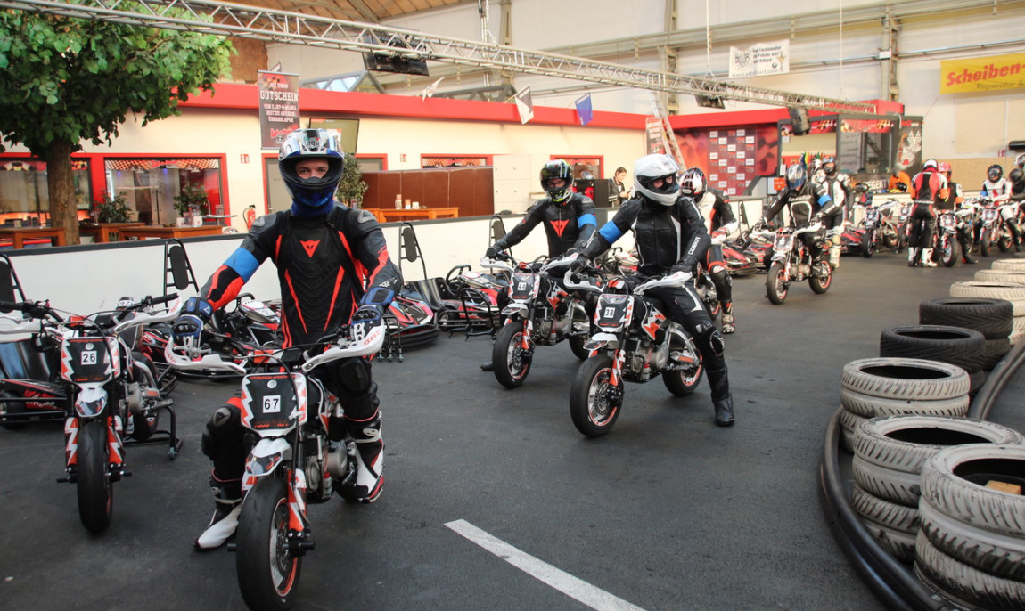 assets/images/activities/bispingen-pitbike-training/IMG_2270-1150x686x90.jpg