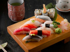 assets/images/activities/bonn-schwarzrheindorf-4-std-sushi-kochkurs-basic/sushi-1-270x200x90.jpg