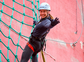 assets/images/activities/bruehl-aktionsticket-houserunning-klettersteig-freefall-und-freejump/Klettersteig%20Action%201_TurmX-270x200x90.jpg