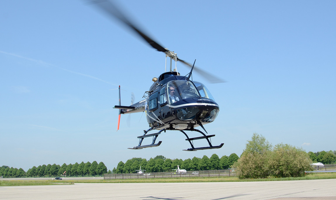 assets/images/activities/burg-feuerstein-helikopter-rundflug/1280_0004__DSC2710-1150x686x90.jpg