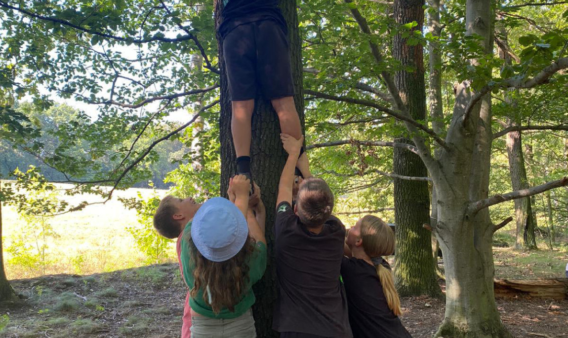 assets/images/activities/calau-24-std-basis-survival-kurs-mit-1-uebernachtung/PHOTO-2024-04-25-27.jpg