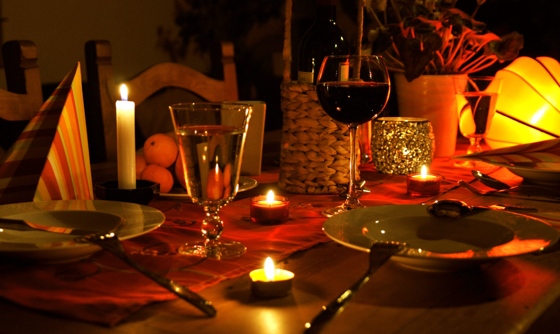 assets/images/activities/candle-light-dinner-presseggersee/Fotolia_5508446_Subscription_L-1150x686x90.jpg
