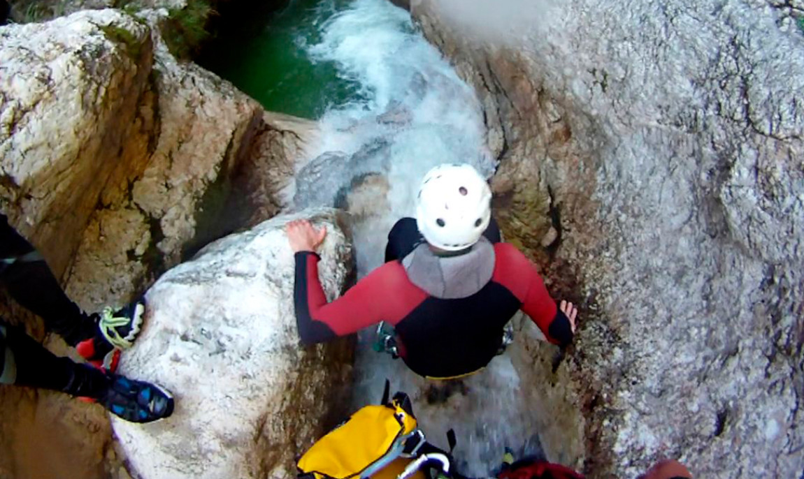 assets/images/activities/canyoning-tour-bad-reichenhall/1280_0013_cany%202-1150x686x90.jpg