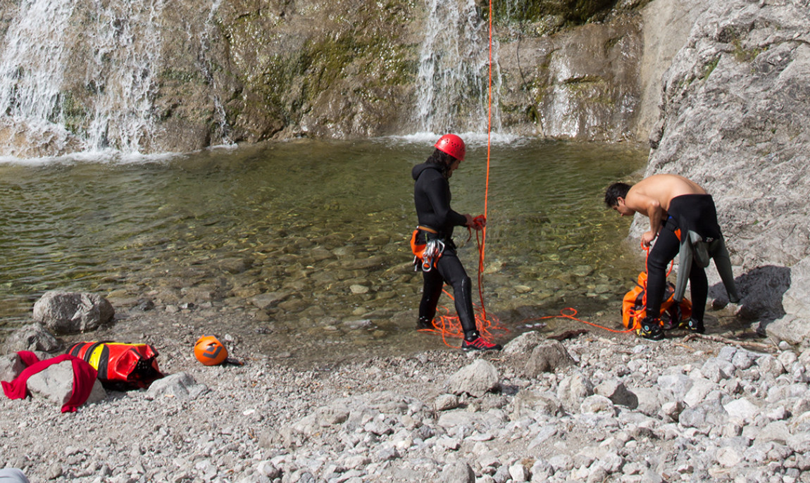 assets/images/activities/canyoning-tour-bad-toelz/1280_0000_IMG_7443-1150x686x90.jpg