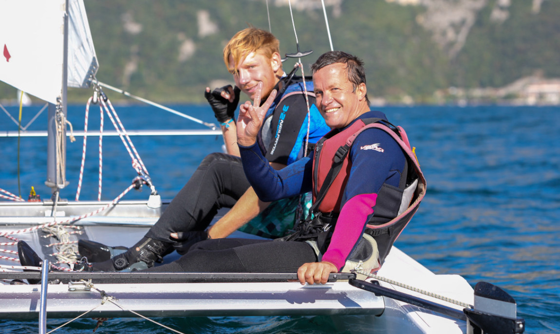 assets/images/activities/castelletto-skippertour-auf-einem-katamaran-am-gardasee/0D53D8B2-6405-4647-A963-616E7656F03B_1_105_c-1150x686x90.jpeg
