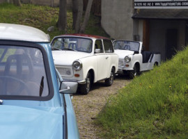 assets/images/activities/chemnitz-trabi-cabrio-mieten/1280_0006_Bunkereinfahrt-270x200x90.jpg