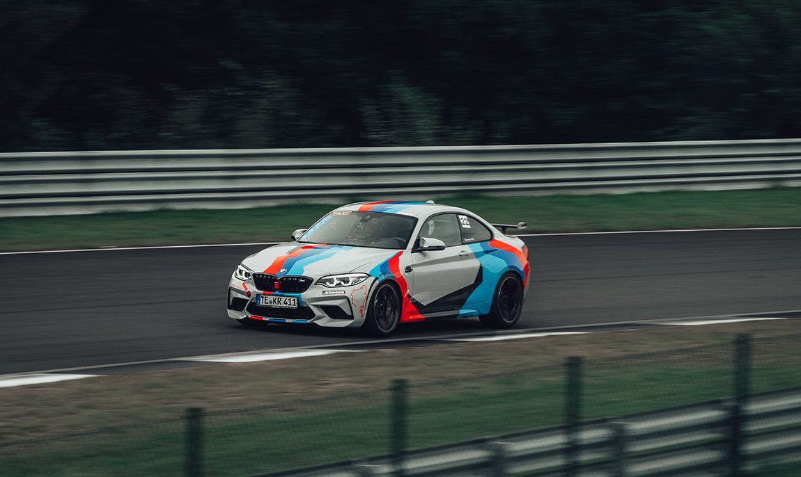 assets/images/activities/circuit-meppen-2-runden-renntaxi-bmw-m2/bear_0000_DSC09989-1150x686x90.jpg