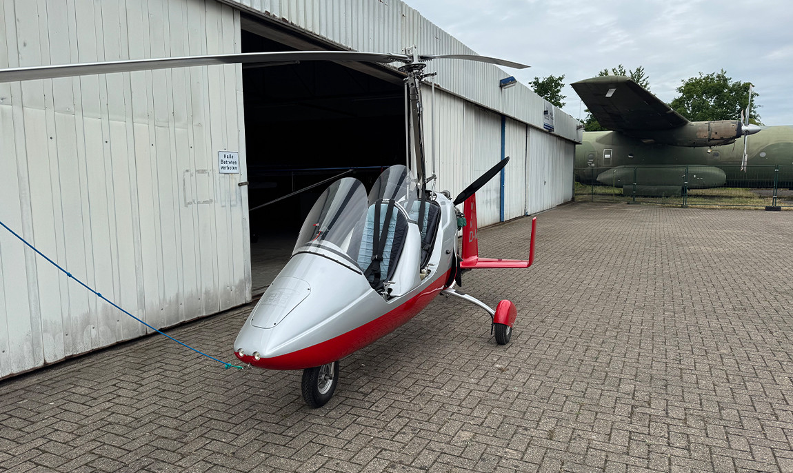 assets/images/activities/damme-60-min-tragschrauber-rundflug/Tra-Bra-4-1150x686x90.jpg