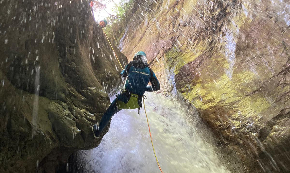 assets/images/activities/dornbirn-3-std-canyoning-tour-merlins-world/Nat-Can-Mer-1-1150x686x90.jpg
