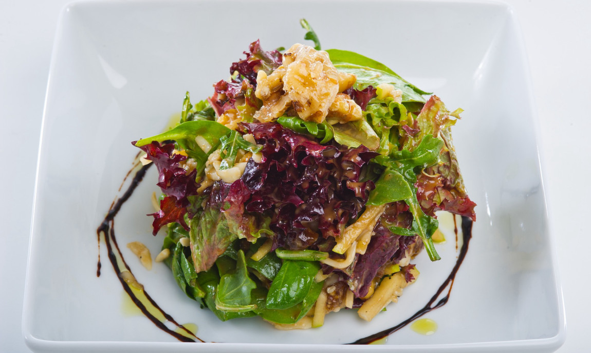 assets/images/activities/duesseldorf-45-std-duesseldorf-erschmecken-raetseldinnertour-fuer-2/salad-3844815_1920-1150x686x90.jpg