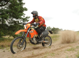 assets/images/activities/enduro-fahren-lernen-in-boizenburg-mecklenburg-vorpommern/mec-end-15-270x200x90.jpg