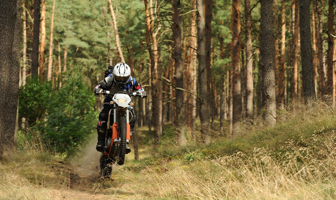 assets/images/activities/enduro-fahren-lernen-in-boizenburg-mecklenburg-vorpommern/mec-end-4-1150x686x90.jpg