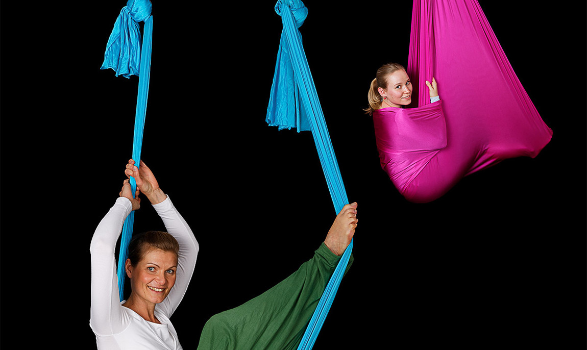 assets/images/activities/erfurtaltstadt-90-min-aerial-yoga-fuer-16-personen/Yoga-10-1150x686x90.jpg