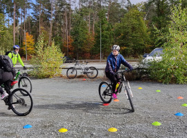 assets/images/activities/erlangen-4-std-mountainbike-grundkurs-fueranfaenger/Ski-Bike-Kite 13.jpg