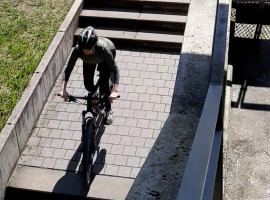 assets/images/activities/erlangen-4-std-mountainbike-grundkurs-fueranfaenger/Ski-Bike-Kite%2015-270x200x90.jpg