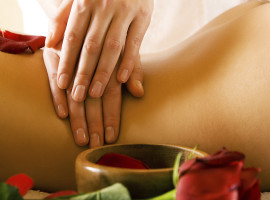 assets/images/activities/floating-und-massage-waren/1280_0002_Fotolia_6871447_Subscription_XL-270x200x90.jpg
