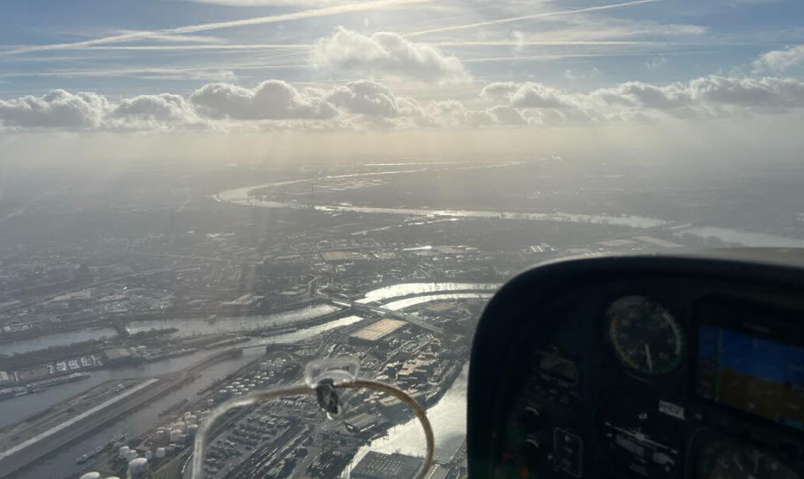 assets/images/activities/flugzeug-selber-fliegen-bonn/IMG-20240201-WA0015.jpg