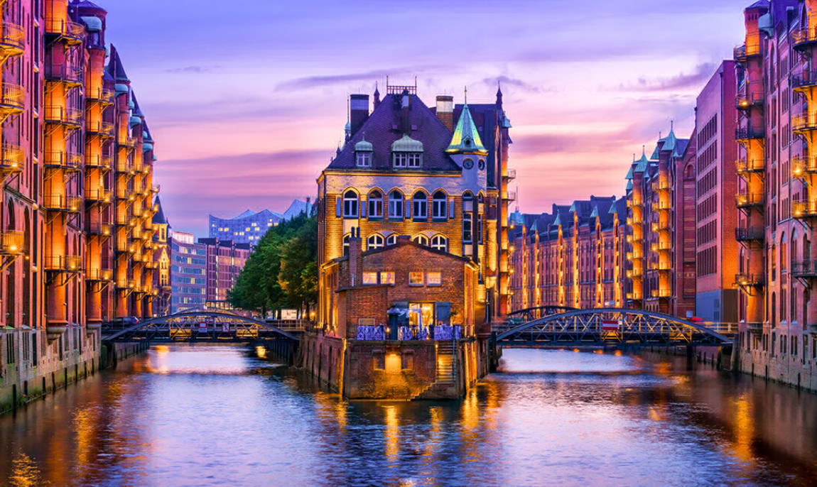 assets/images/activities/frankfurt-45-std-frankfurt-erschmecken-classicdinnertour-fuer-2/hamburg-alte-speicherstadt-1080-720-1150x686x90.jpg