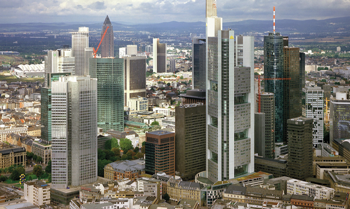 assets/images/activities/frankfurt-egelsbach-heli-rundflug/1280_0006_ffm-skyl-cmyk-a-1150x686x90.jpg