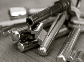 assets/images/activities/freudenberg-escape-room/1280_0000_key-96233-270x200x90.jpg