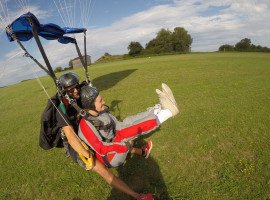 assets/images/activities/ganderkesee-fallschirm-tandemsprung/sou-fal-8-270x200x90.jpg