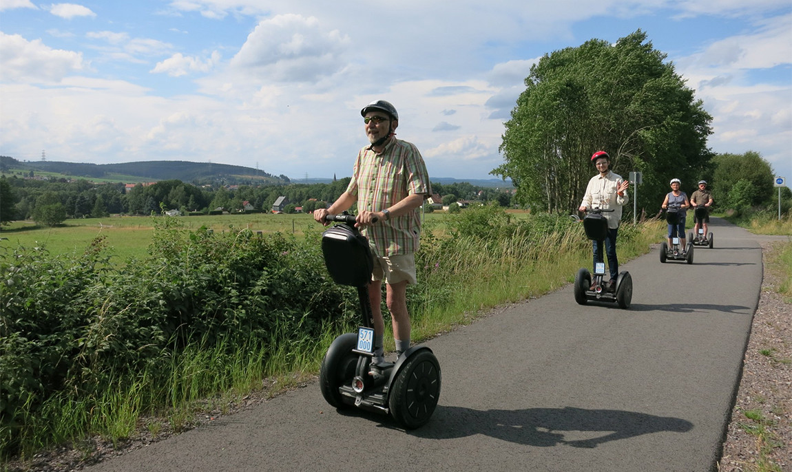 assets/images/activities/gehren-grossbreitenbach-segway-tour/HoheTanne_1-1150x686x90.jpg