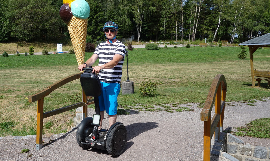 assets/images/activities/gehren-grossbreitenbach-segway-tour/HoheTanne_7-1150x686x90.jpg