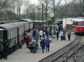 assets/images/activities/geilenkirchen-gillrath-spargelfahrt-in-einer-historischen-dampfeisenbahn/eis-tou-1-270x200x90.jpg