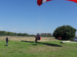 assets/images/activities/gleitschirm-tandemflug-cottbus/Unbenannt-1_0002_SDC10102-270x200x90.jpg