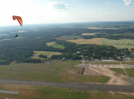assets/images/activities/gleitschirm-tandemflug-cottbus/Unbenannt-1_0003_SAM_2324-270x200x90.jpg